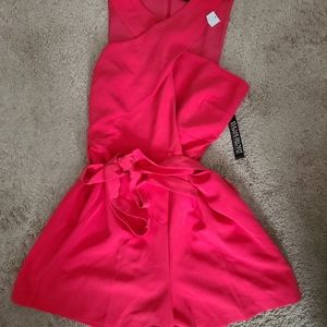 Womans short jumper in Coral